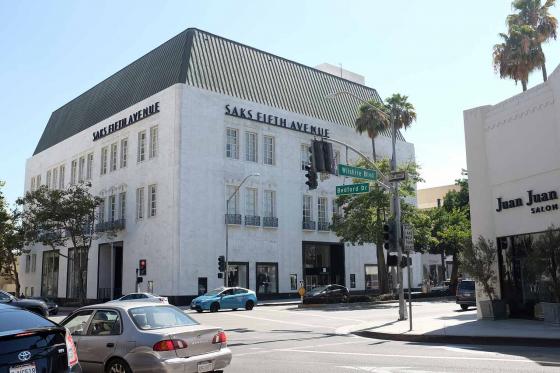Перекресток на улице Rodeo Drive в Лос-Анджелесе