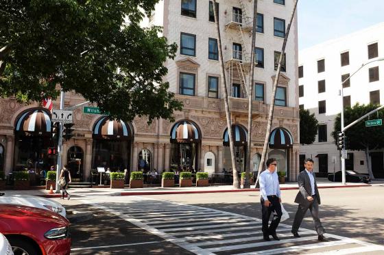 Улица Rodeo Drive пешеходный переход в Америке
