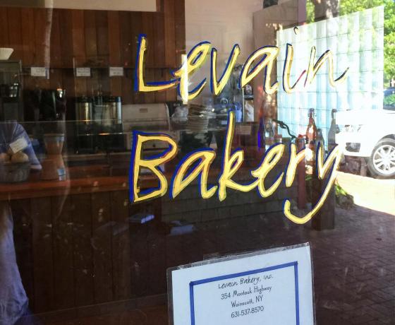 Кафе Levain Bakery в городе Америка в Хэмптоне