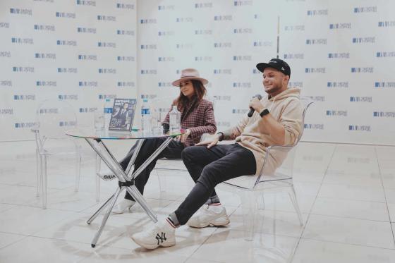 Яна Фисти и Евгений Фист на презентации книги "Слава Блогу"
